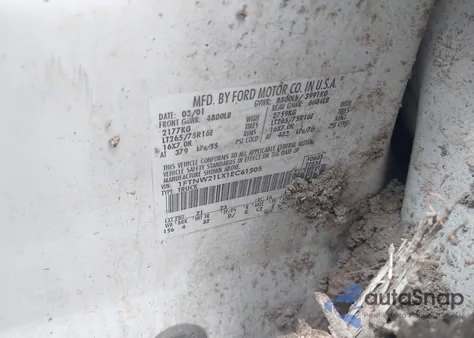 2001 Ford F-250 Lariat/Xl/Xlt z USA, uszkodzony, nr VIN 1FTNW21LX1EC61505